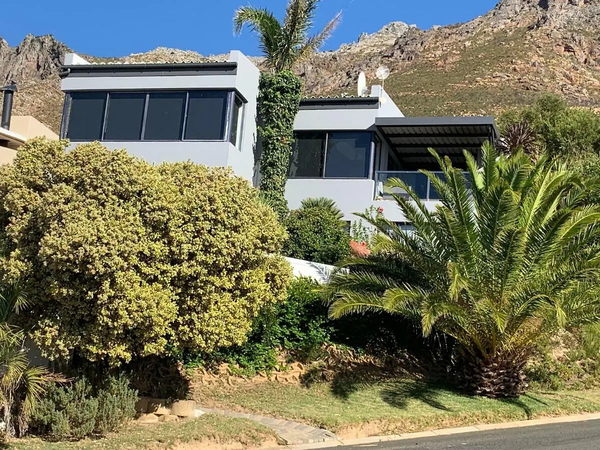 Die Bohuis Gordons Bay